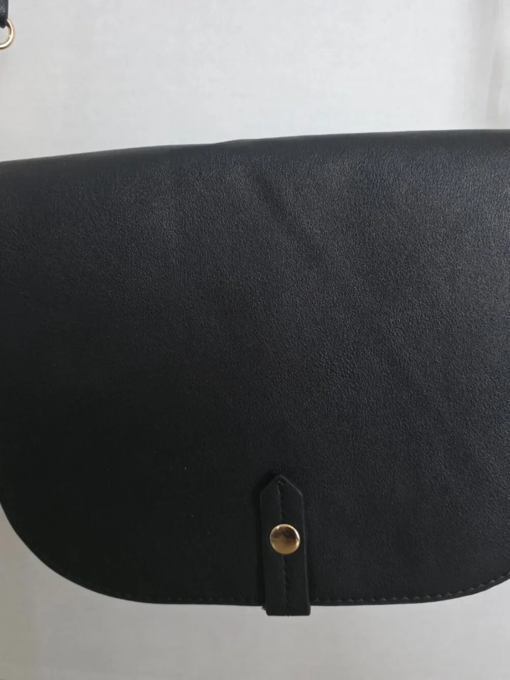 Black Saddle Crossbody Bag
